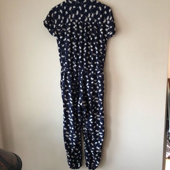 OLD Navy Blue Floral Dandelion Patterned Short Sleeve Jumpsuit Size XS - Picture 7 of 7